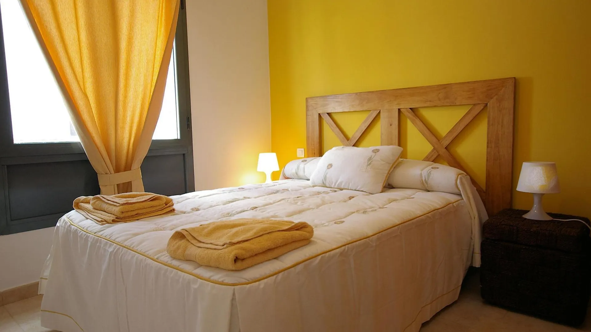 Villas El Varadero contacts